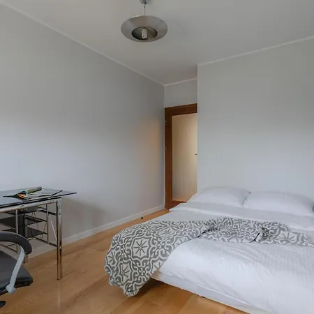 Vip Sportowa Centrum Apartment *