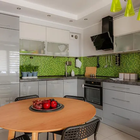 Vip Sportowa Centrum Apartment *